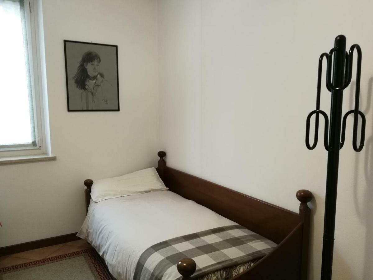 Casa Vacanze Stefy 佩斯坎蒂那 外观 照片